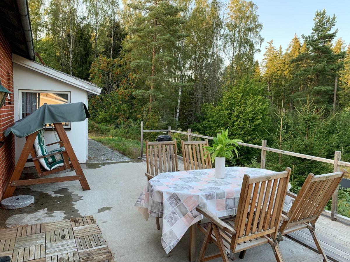 Cozy House In Kosta Center Surrounding With Swedish Nature エクステリア 写真